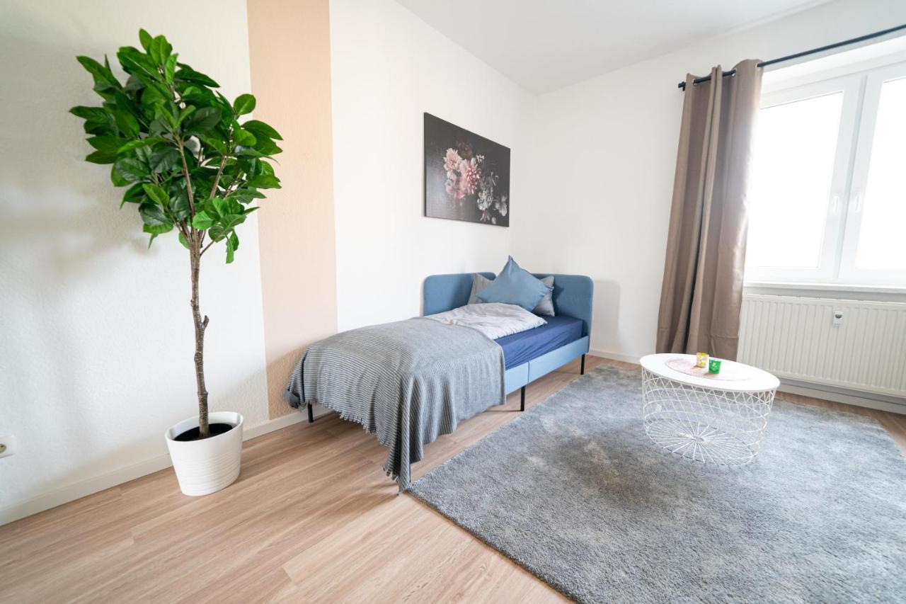 Fullhouse - Zwickau - R85 Apartments - Parking - 3 Beds - Nespresso Extérieur photo