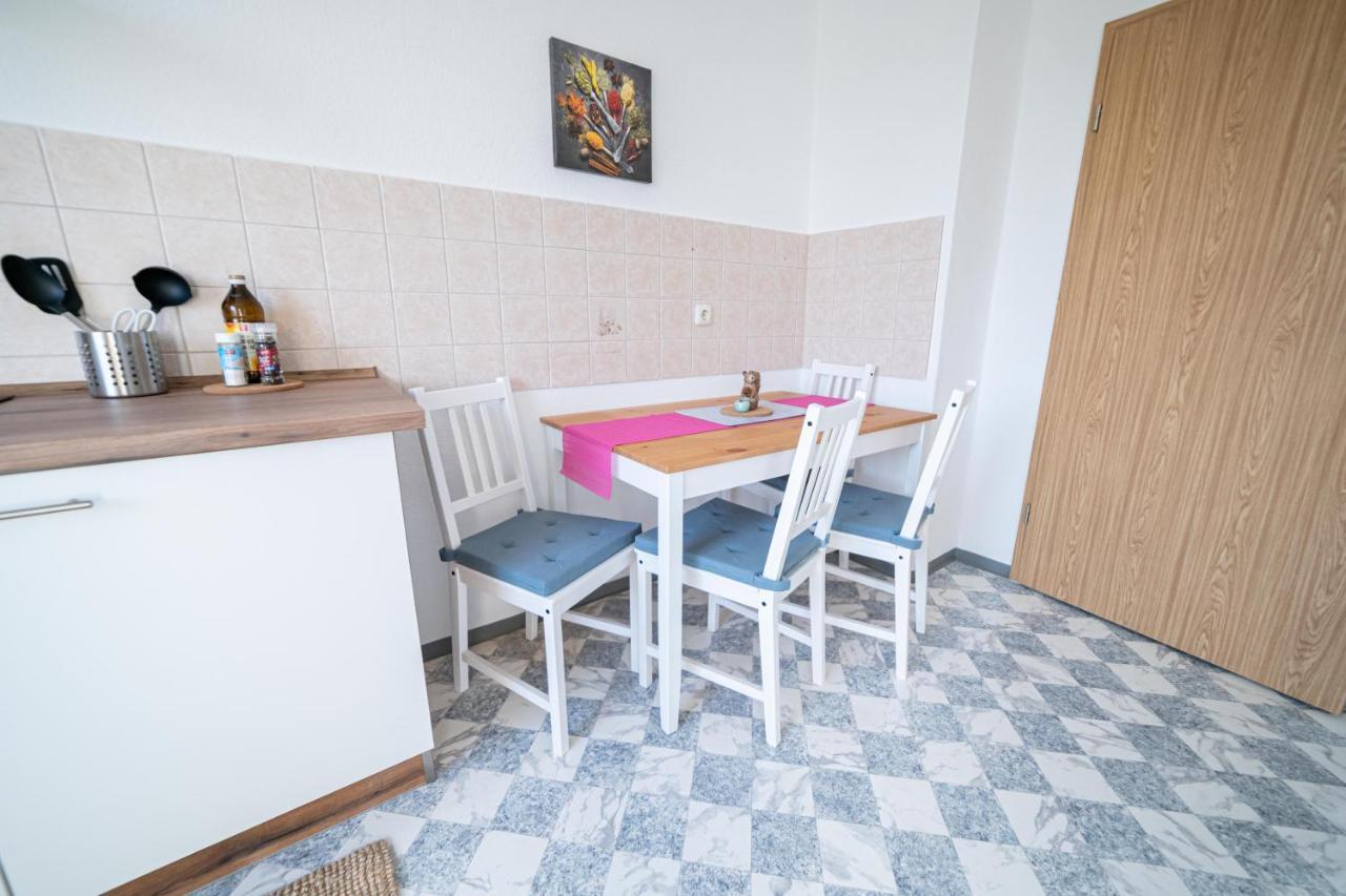 Fullhouse - Zwickau - R85 Apartments - Parking - 3 Beds - Nespresso Extérieur photo