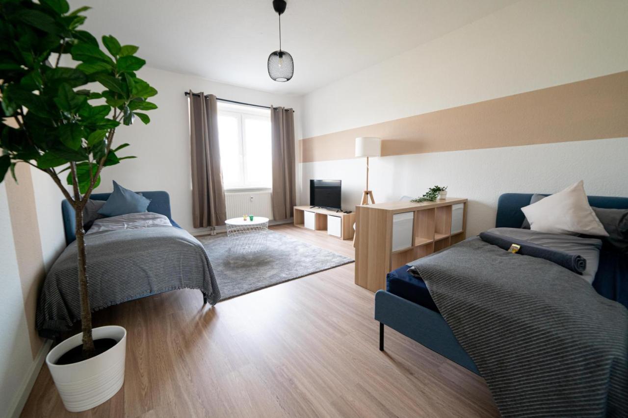 Fullhouse - Zwickau - R85 Apartments - Parking - 3 Beds - Nespresso Extérieur photo